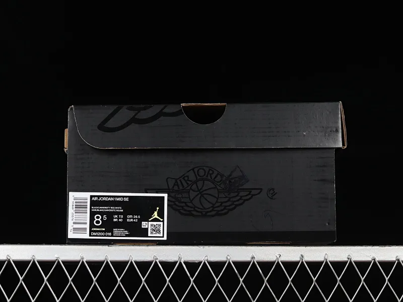 All categories Air Jordan Jordan series basketball shoes Air Jordan 1 Mid G version pure original Air Jordan 1 Mid "Elephant Toe" AJ1 Joe 1 crackle elephant Chinese basketball shoes DM1200-016